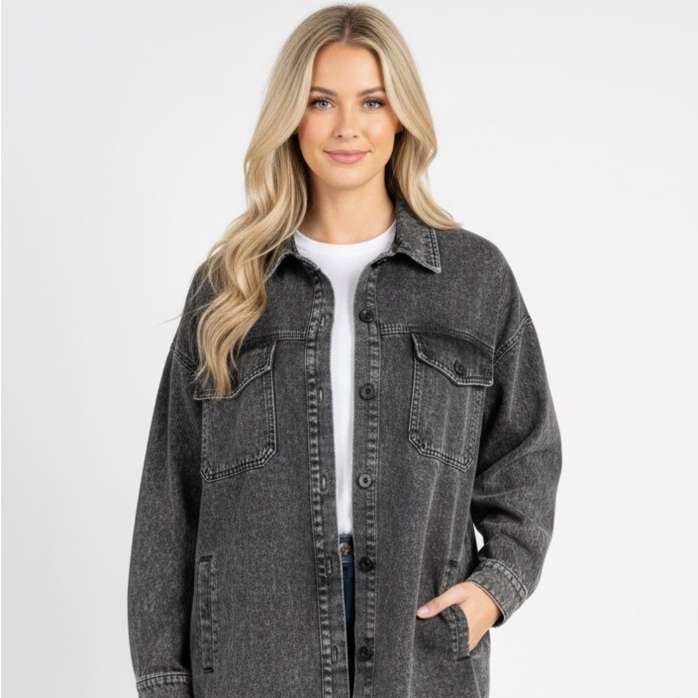 Zenana grey wash shacket shirt with pockets size 1X